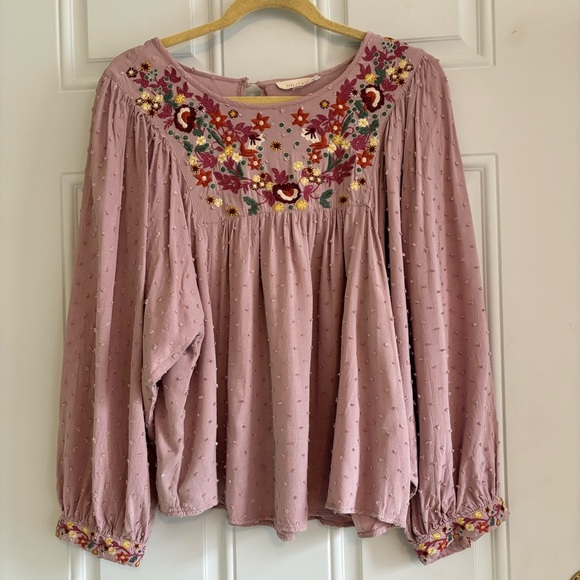 Solitaire Tops - Solitaire Bohemian Floral Embroidered Top, Size Large